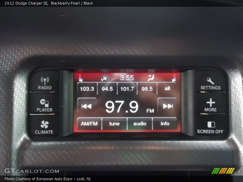 Blackberry Pearl / Black 2012 Dodge Charger SE