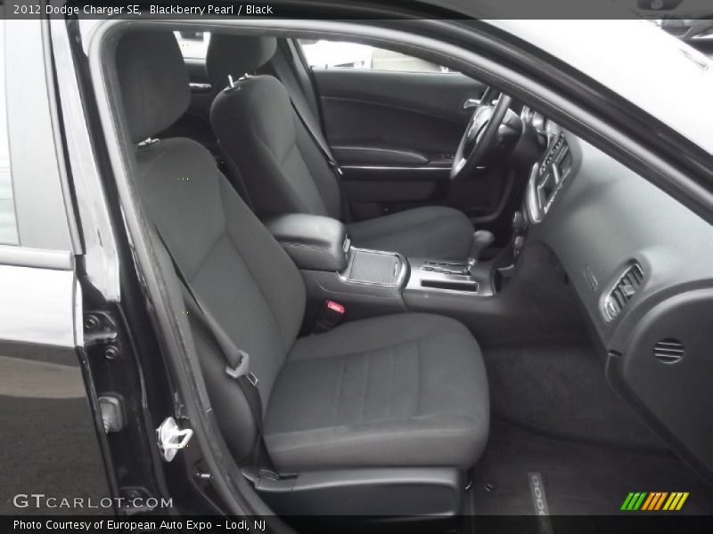 Blackberry Pearl / Black 2012 Dodge Charger SE