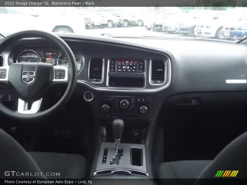 Blackberry Pearl / Black 2012 Dodge Charger SE