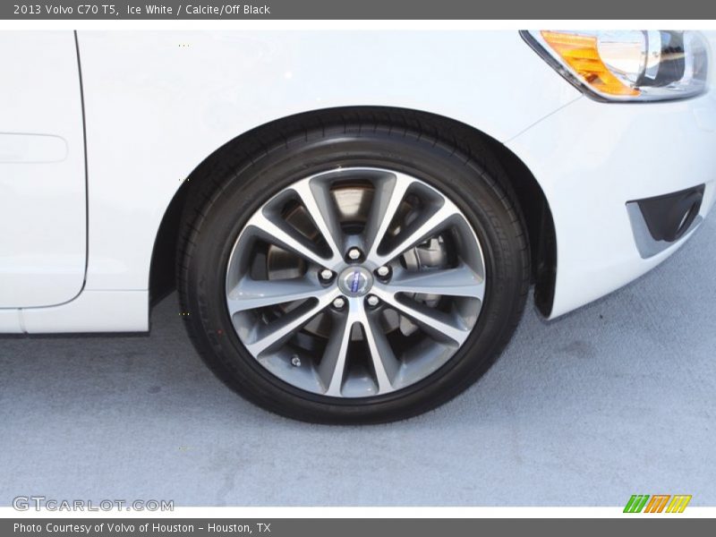 Ice White / Calcite/Off Black 2013 Volvo C70 T5