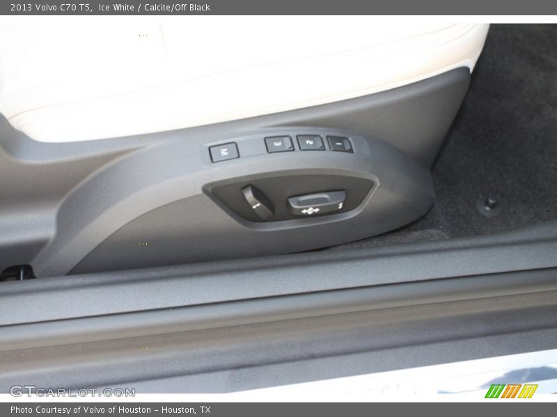 Ice White / Calcite/Off Black 2013 Volvo C70 T5