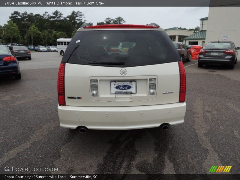 White Diamond Pearl / Light Gray 2004 Cadillac SRX V6