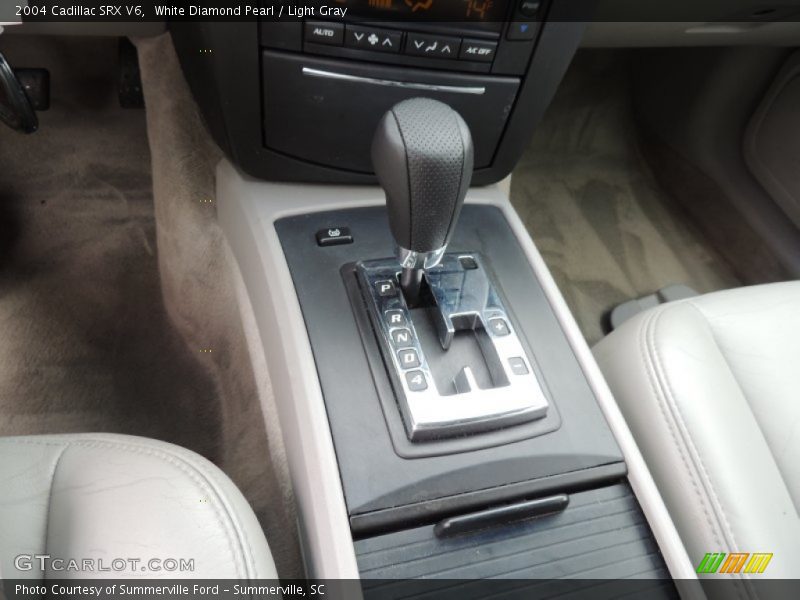 White Diamond Pearl / Light Gray 2004 Cadillac SRX V6
