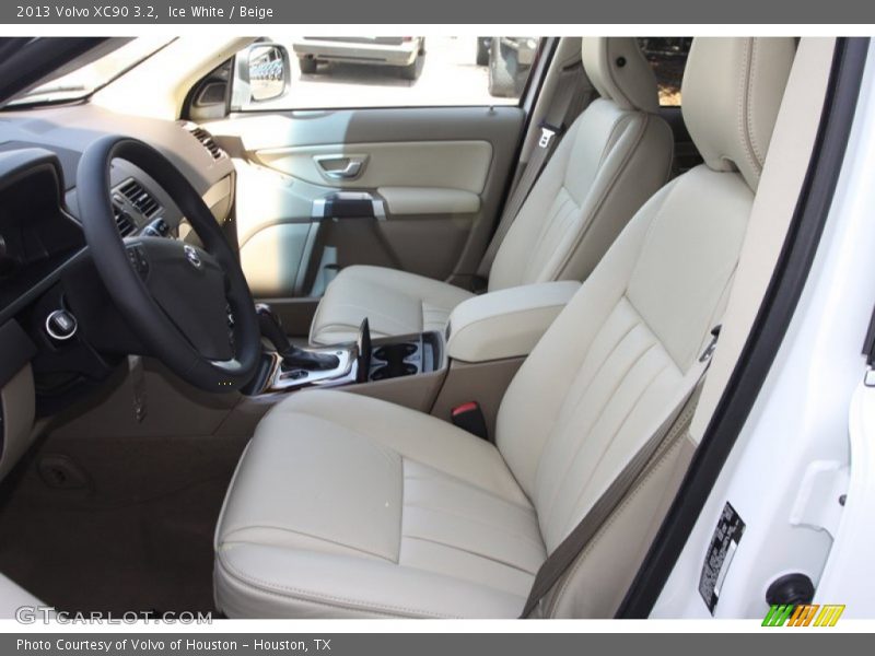 Ice White / Beige 2013 Volvo XC90 3.2