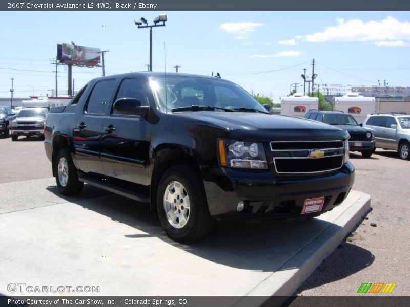 Black / Ebony 2007 Chevrolet Avalanche LS 4WD