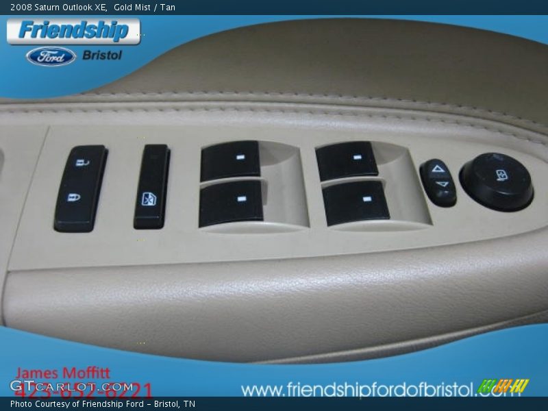 Gold Mist / Tan 2008 Saturn Outlook XE