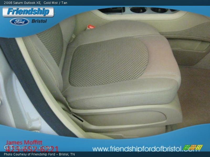 Gold Mist / Tan 2008 Saturn Outlook XE