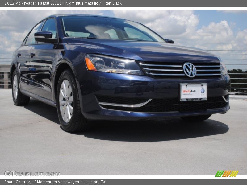 Night Blue Metallic / Titan Black 2013 Volkswagen Passat 2.5L S