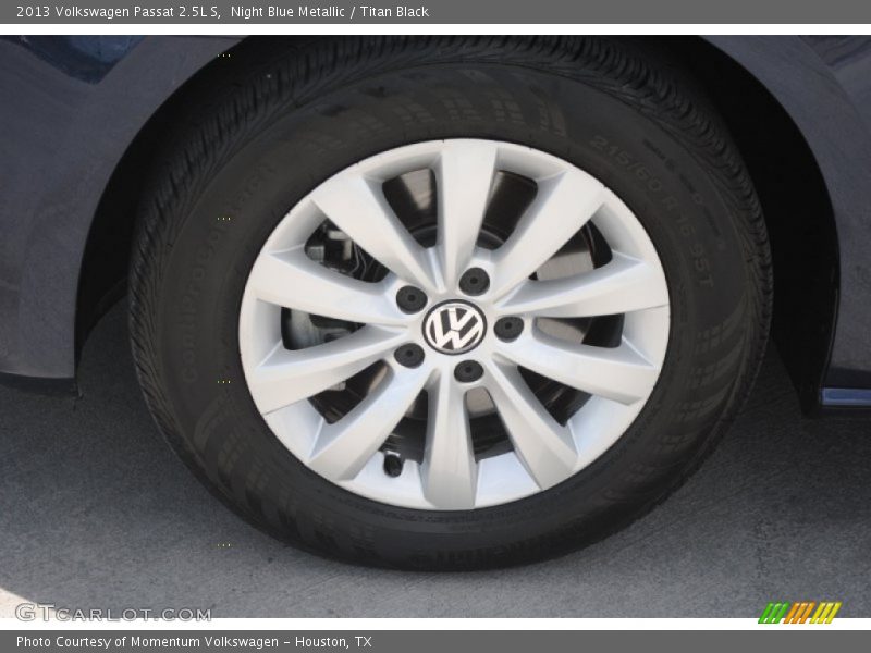 Night Blue Metallic / Titan Black 2013 Volkswagen Passat 2.5L S