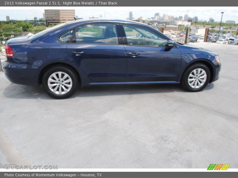 Night Blue Metallic / Titan Black 2013 Volkswagen Passat 2.5L S