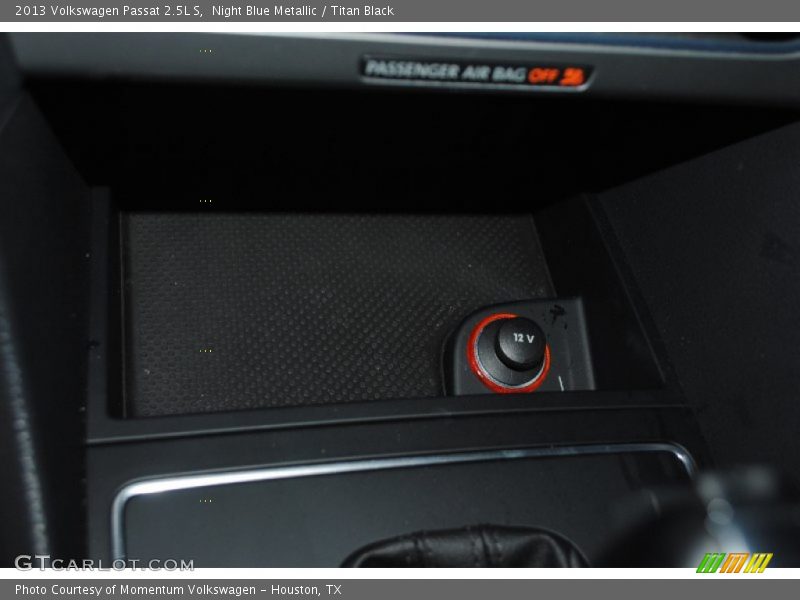 Night Blue Metallic / Titan Black 2013 Volkswagen Passat 2.5L S