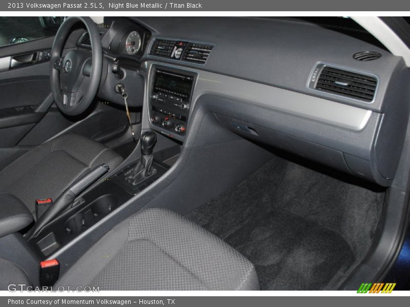 Night Blue Metallic / Titan Black 2013 Volkswagen Passat 2.5L S