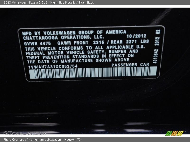 Night Blue Metallic / Titan Black 2013 Volkswagen Passat 2.5L S