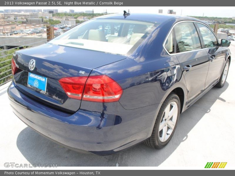 Night Blue Metallic / Cornsilk Beige 2013 Volkswagen Passat 2.5L SE