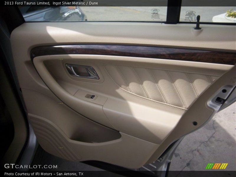 Ingot Silver Metallic / Dune 2013 Ford Taurus Limited