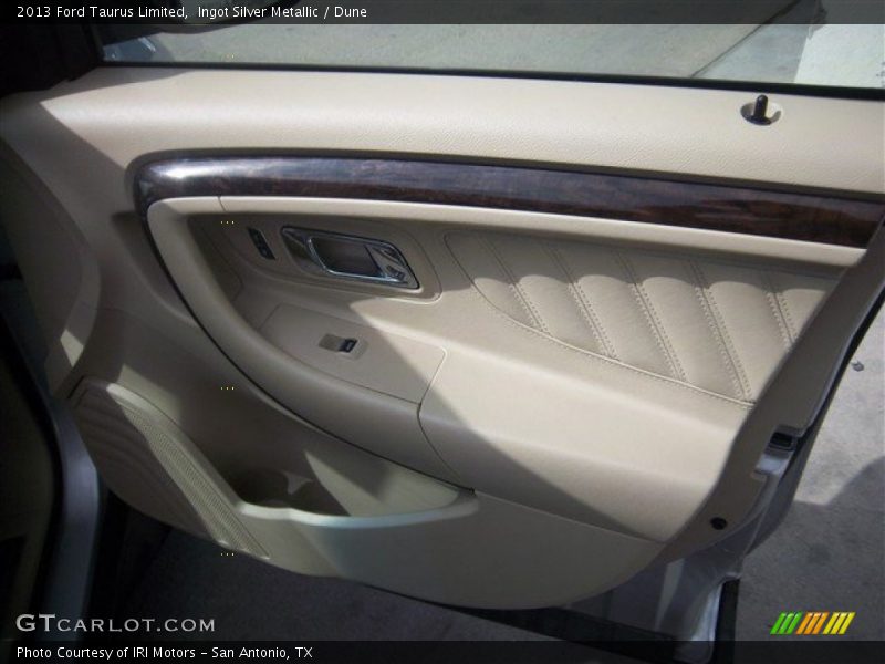 Ingot Silver Metallic / Dune 2013 Ford Taurus Limited