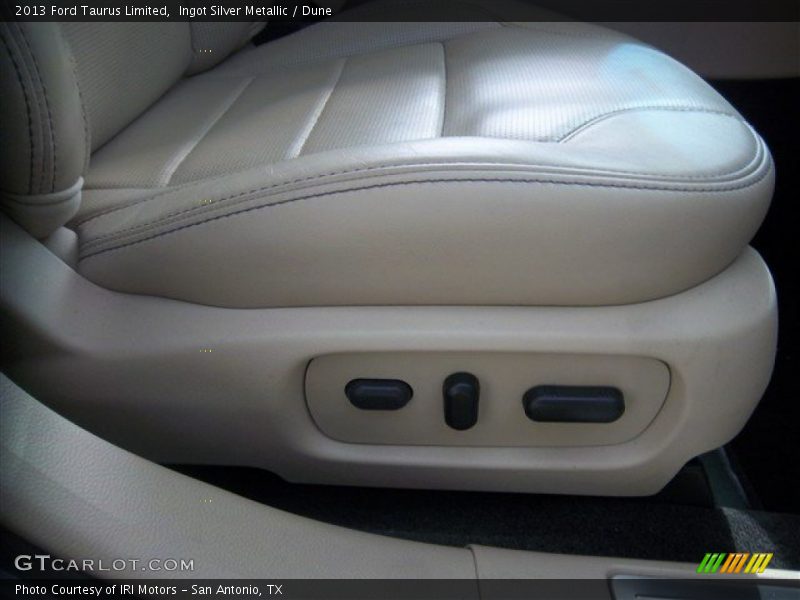 Ingot Silver Metallic / Dune 2013 Ford Taurus Limited