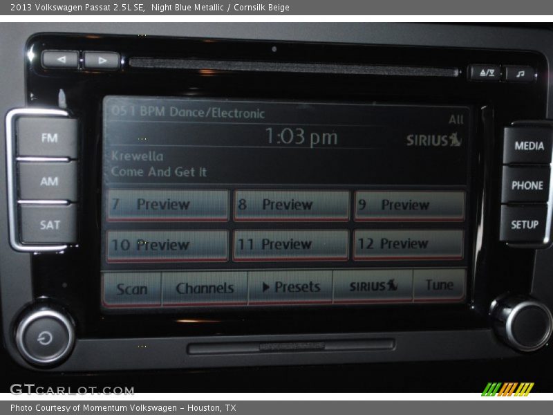 Night Blue Metallic / Cornsilk Beige 2013 Volkswagen Passat 2.5L SE