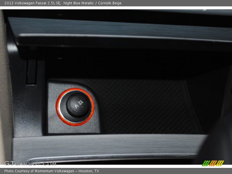 Night Blue Metallic / Cornsilk Beige 2013 Volkswagen Passat 2.5L SE