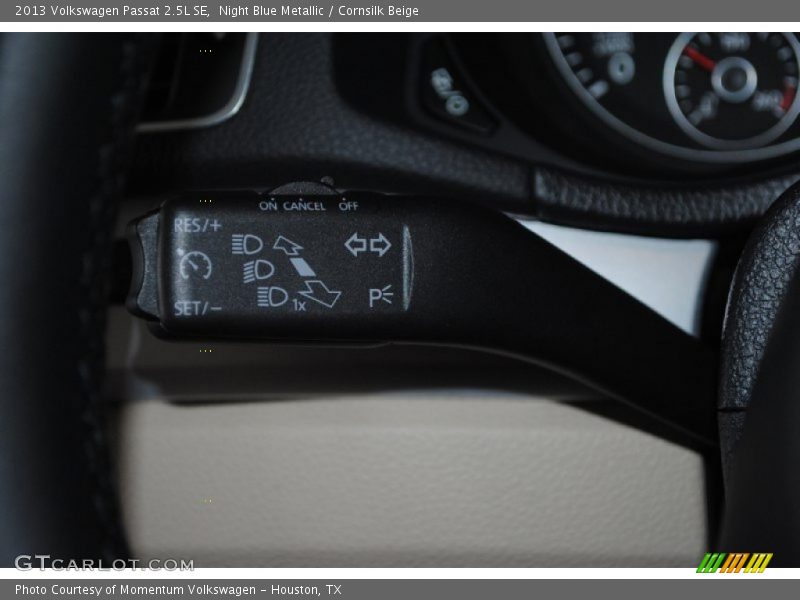 Night Blue Metallic / Cornsilk Beige 2013 Volkswagen Passat 2.5L SE