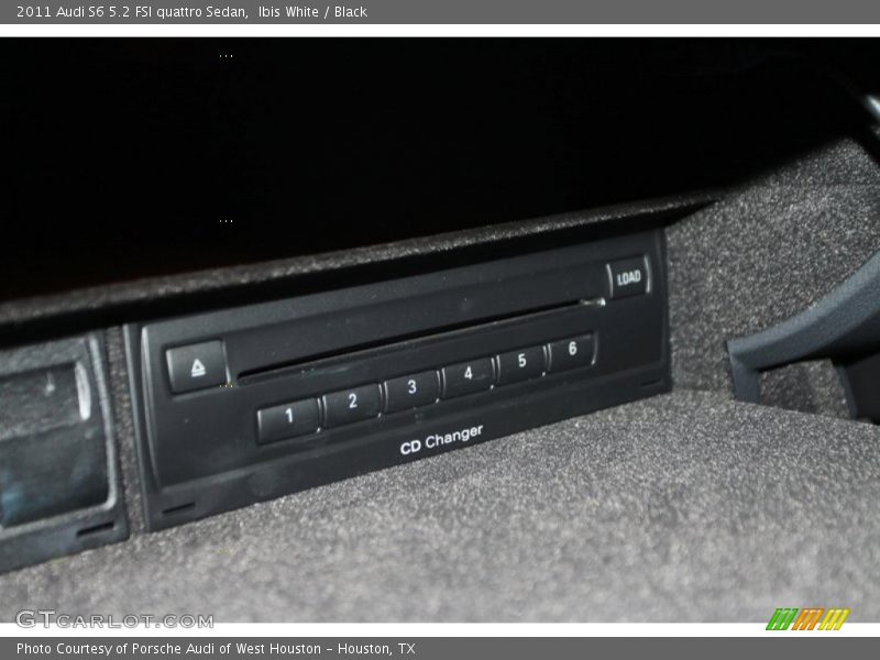 Audio System of 2011 S6 5.2 FSI quattro Sedan