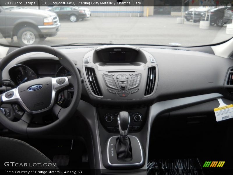 Sterling Gray Metallic / Charcoal Black 2013 Ford Escape SE 1.6L EcoBoost 4WD