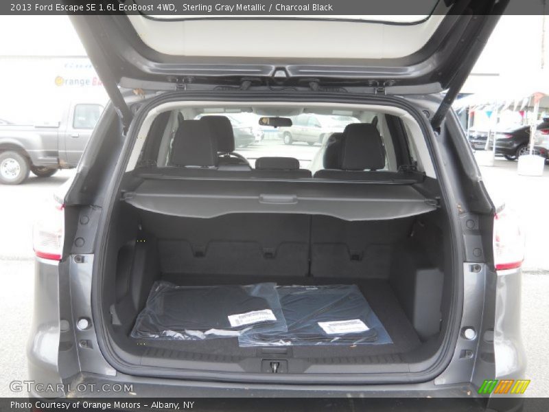 Sterling Gray Metallic / Charcoal Black 2013 Ford Escape SE 1.6L EcoBoost 4WD