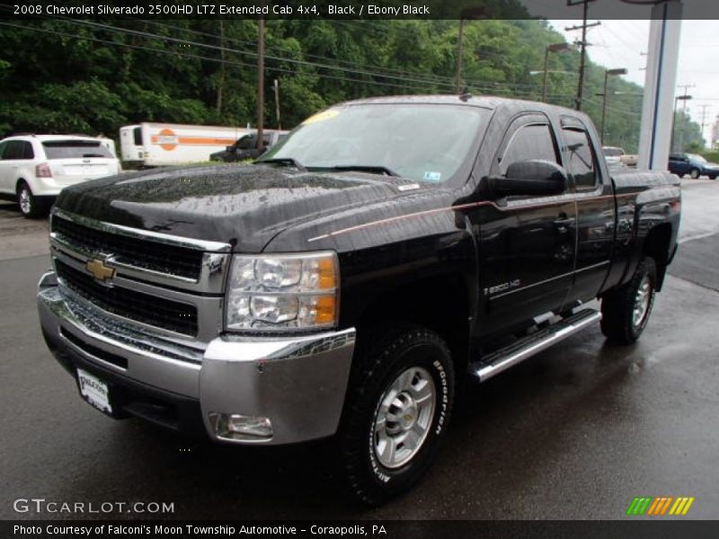 Front 3/4 View of 2008 Silverado 2500HD LTZ Extended Cab 4x4
