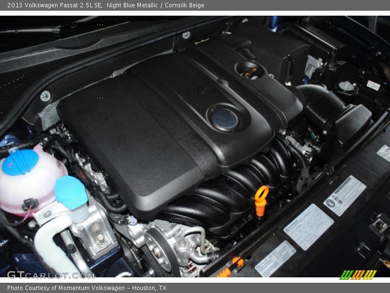 Night Blue Metallic / Cornsilk Beige 2013 Volkswagen Passat 2.5L SE