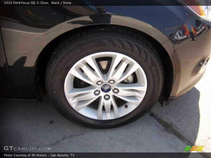 Black / Stone 2012 Ford Focus SEL 5-Door