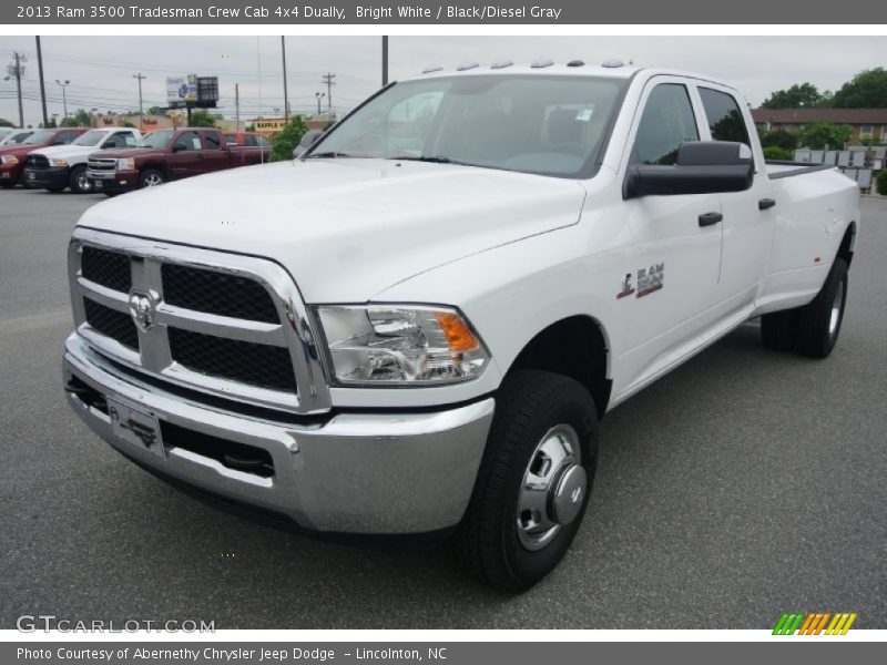Bright White / Black/Diesel Gray 2013 Ram 3500 Tradesman Crew Cab 4x4 Dually