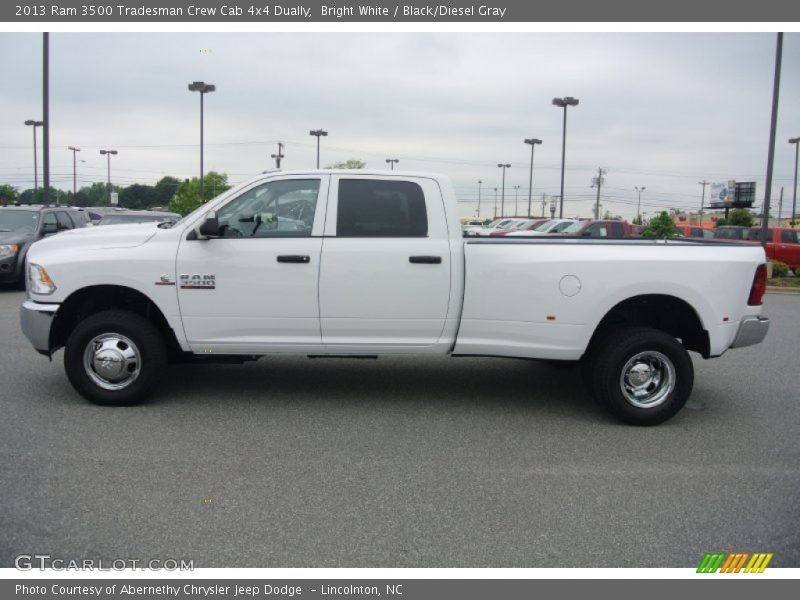 Bright White / Black/Diesel Gray 2013 Ram 3500 Tradesman Crew Cab 4x4 Dually