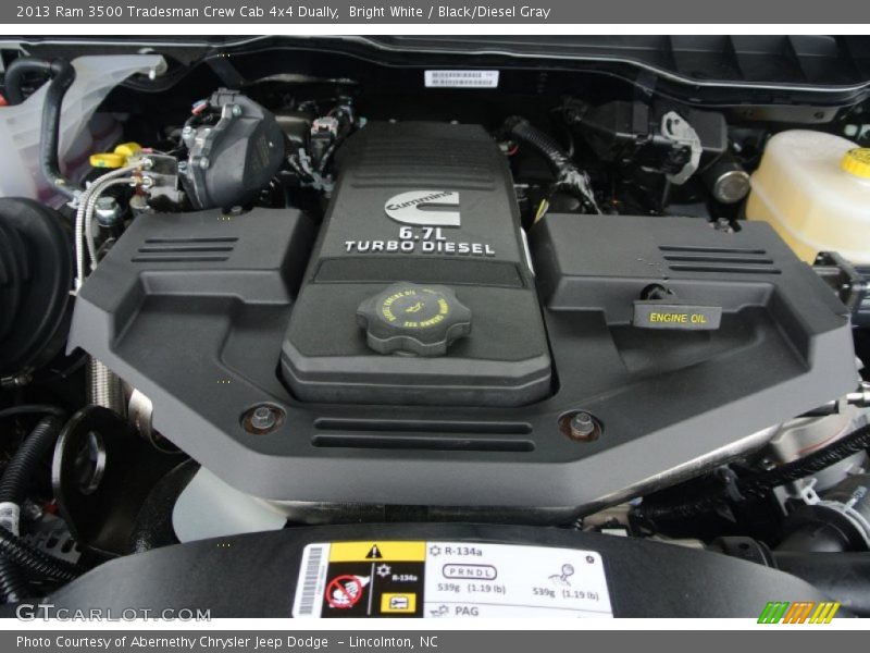 Bright White / Black/Diesel Gray 2013 Ram 3500 Tradesman Crew Cab 4x4 Dually