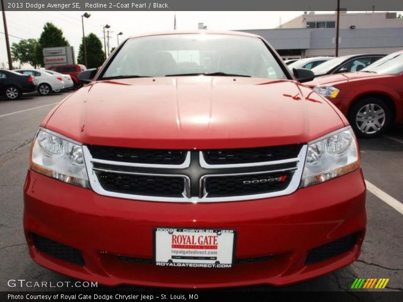 Redline 2-Coat Pearl / Black 2013 Dodge Avenger SE