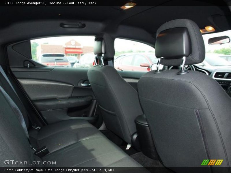 Redline 2-Coat Pearl / Black 2013 Dodge Avenger SE