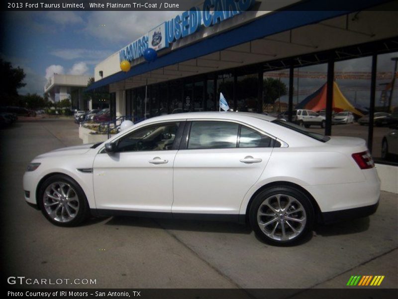 White Platinum Tri-Coat / Dune 2013 Ford Taurus Limited