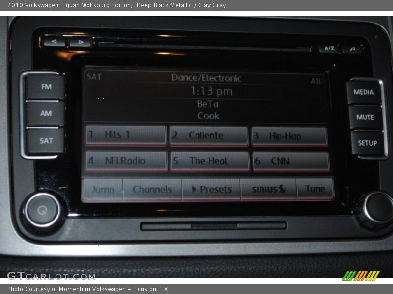 Deep Black Metallic / Clay Gray 2010 Volkswagen Tiguan Wolfsburg Edition