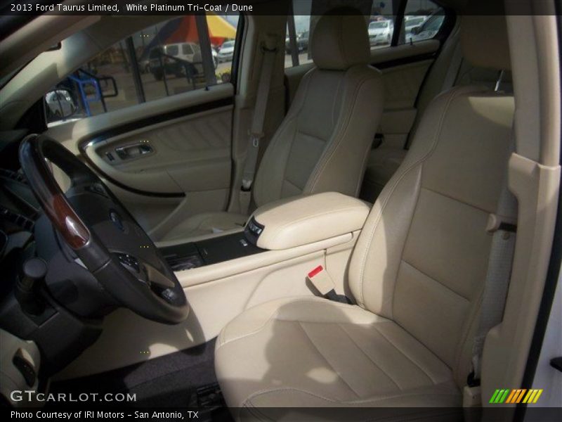 White Platinum Tri-Coat / Dune 2013 Ford Taurus Limited