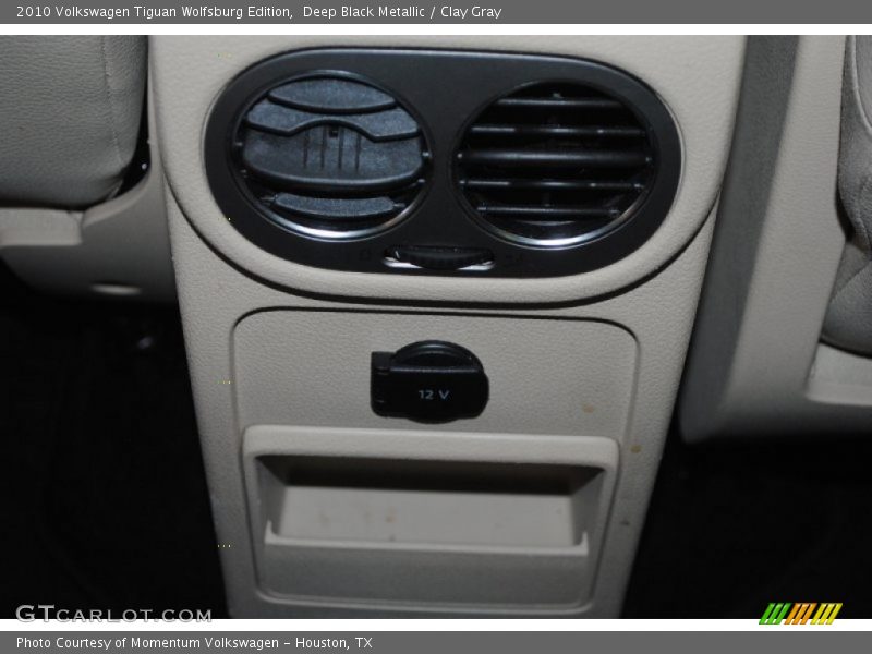 Deep Black Metallic / Clay Gray 2010 Volkswagen Tiguan Wolfsburg Edition