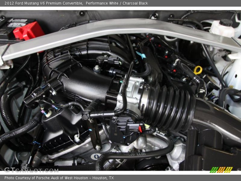 Performance White / Charcoal Black 2012 Ford Mustang V6 Premium Convertible