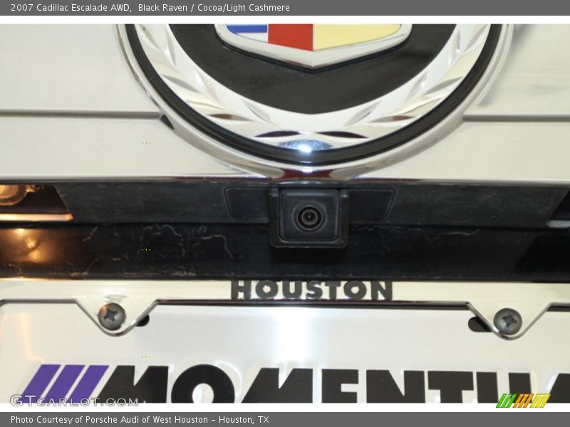 Black Raven / Cocoa/Light Cashmere 2007 Cadillac Escalade AWD