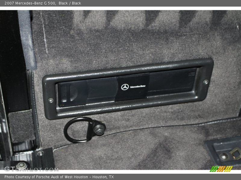 Audio System of 2007 G 500