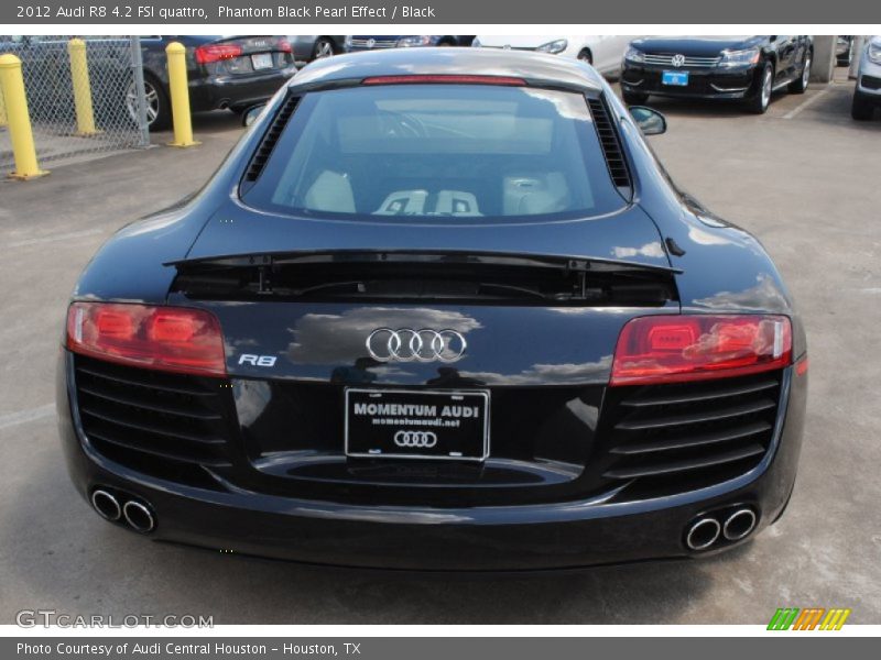 Phantom Black Pearl Effect / Black 2012 Audi R8 4.2 FSI quattro