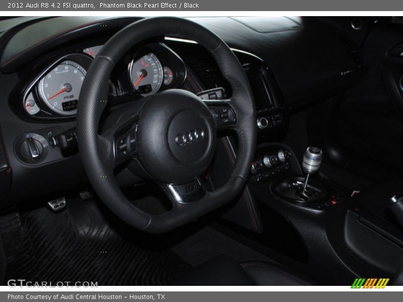 Phantom Black Pearl Effect / Black 2012 Audi R8 4.2 FSI quattro
