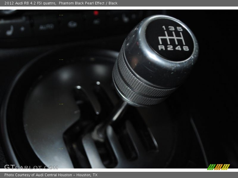 Phantom Black Pearl Effect / Black 2012 Audi R8 4.2 FSI quattro