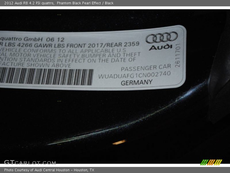 Phantom Black Pearl Effect / Black 2012 Audi R8 4.2 FSI quattro
