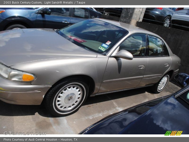 Light Sandrift Metallic / Taupe 2003 Buick Century Custom