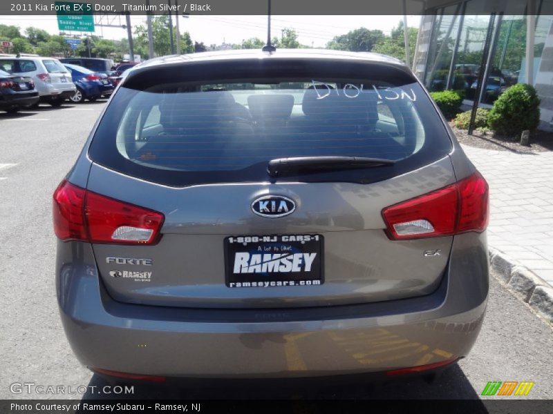 Titanium Silver / Black 2011 Kia Forte EX 5 Door