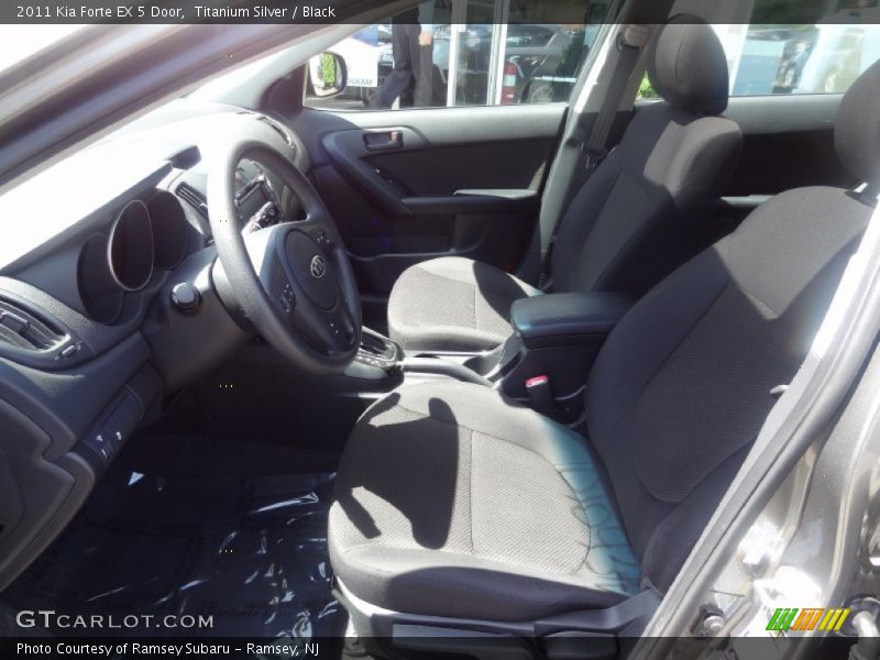 Titanium Silver / Black 2011 Kia Forte EX 5 Door