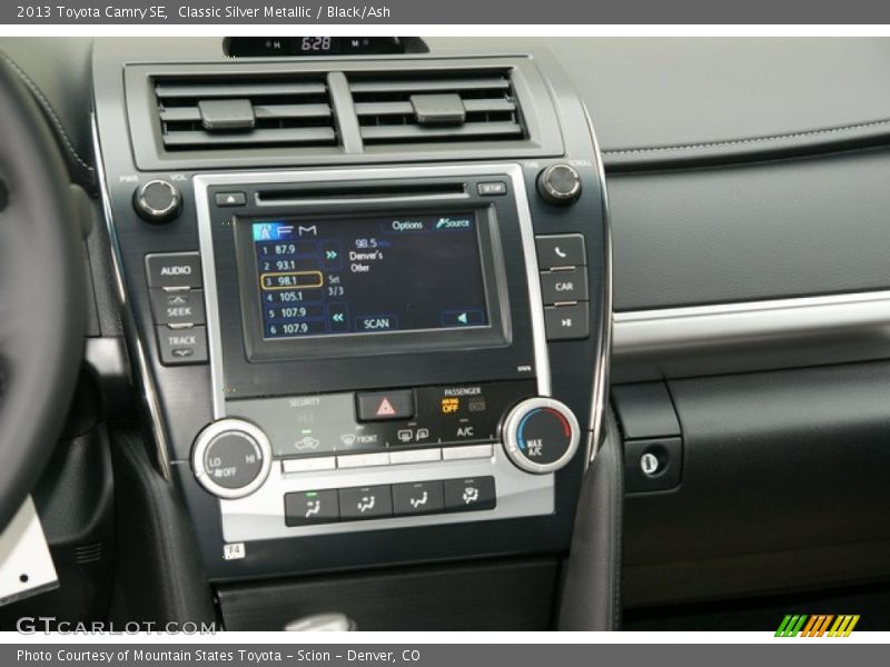 Classic Silver Metallic / Black/Ash 2013 Toyota Camry SE